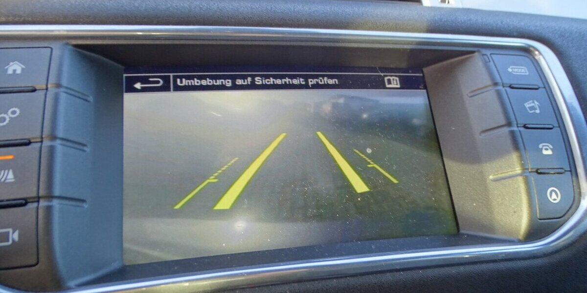 Land Rover Range Rover Evoque 2,0l TDI HSE Dynamic 161.943 km 11.890 &euro; Rodgau 63110