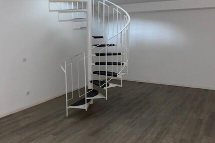 Erste Kaltmiete geschenkt** 2 Zimmer Maisonette mit kleiner Terrasse ab sofort index 2 zimmer