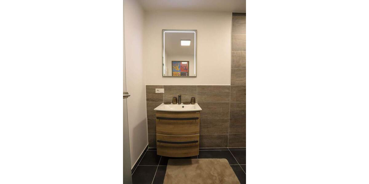 Etagenwohnung Darmstadt Kranichstein - 3 Zimmer, 90 m&sup2;, 1.750&euro; | Angebot:25068936