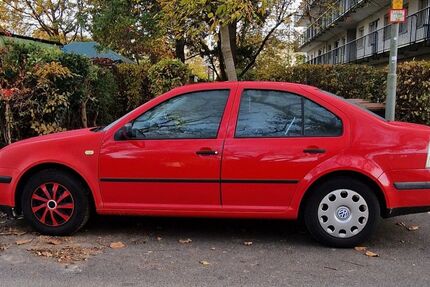 VW Bora 144.000 km 2.350 € Frankfurt am Main 60488