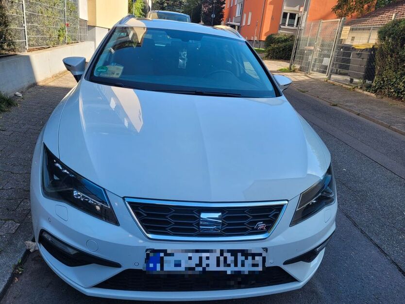Seat Leon 118.284 km 15.500 € Frankfurt 60316