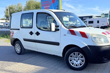Fiat Doblo 177.000 km 2.750 &euro; Dietzenbach 63128