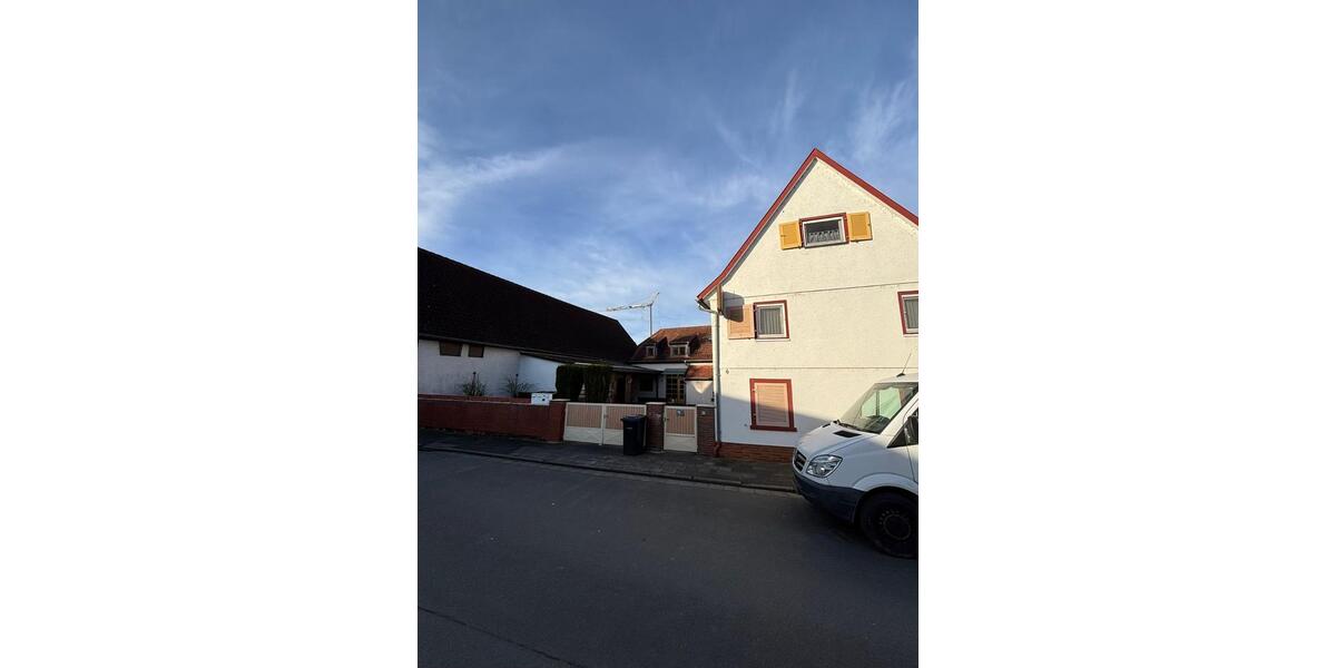 Bauernhaus, Landhaus Groß-Gerau Gerau - 10 Zimmer, 260 m&sup2;, 690.000&euro; | Angebot:26055225