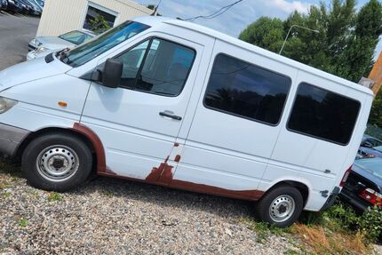 Mercedes-Benz Sprinter 308.000 km 3.500 € Frankfurt am Main 65929