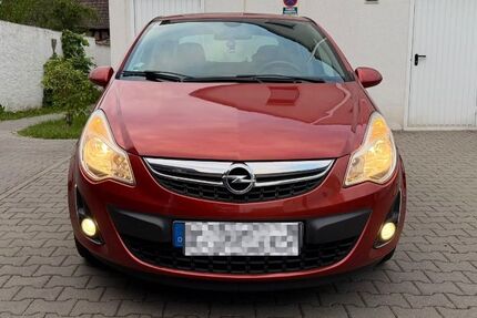 Opel Corsa 145.255 km 3.350 &euro; Frankfurt 65929