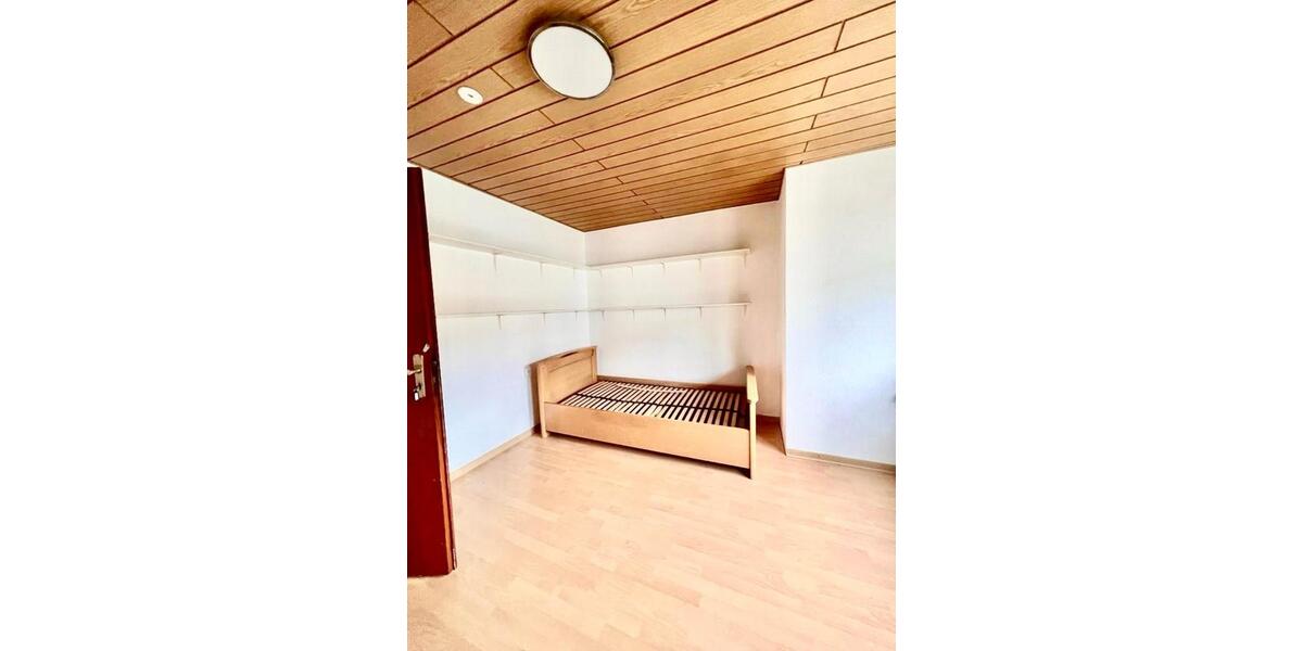 Etagenwohnung Dietzenbach - 1 Zimmer, 35 m&sup2;, 298&euro; | Angebot:23850615