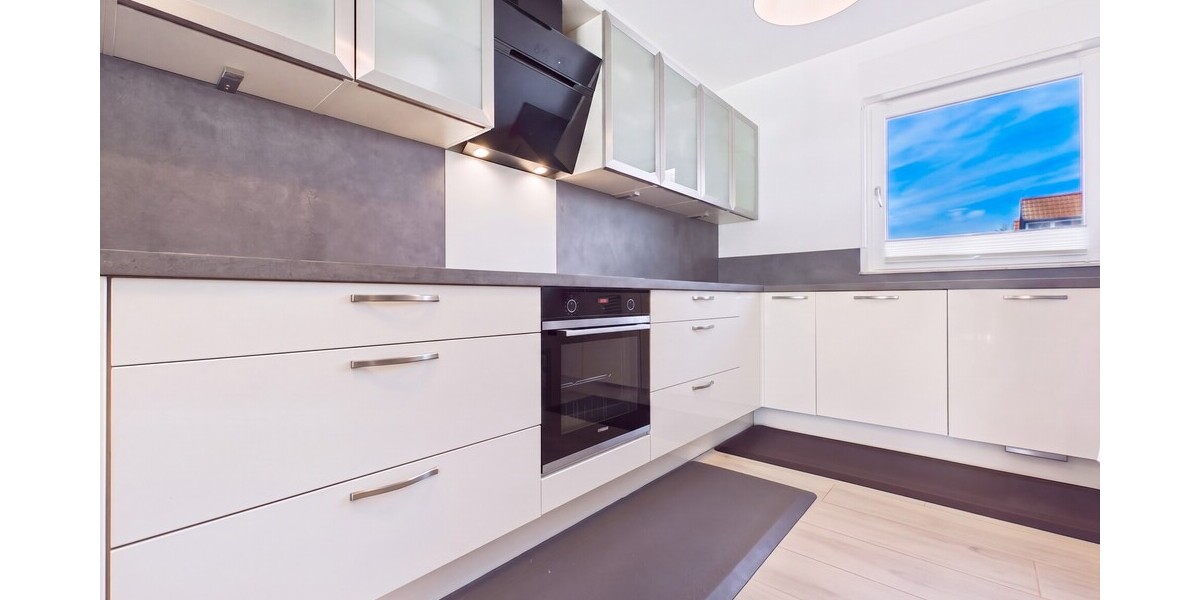 Modernes Reihenmittelhaus in Frankfurt am Main - Kalbach Einbauküche, Garten, Stellplatz - Reihenmittelhaus Frankfurt am Main / Kalbach Kalbach | Angebot:26310487