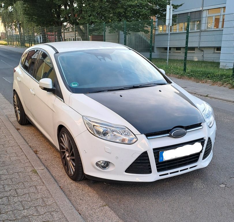 Ford Focus 133.070 km 7.200 € Nidderau 61130