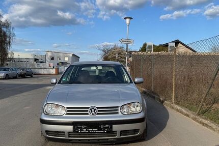 VW Golf 155.730 km 2.300 &euro; Bürstadt 68642