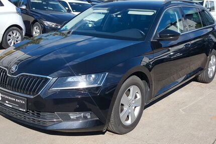 Skoda Superb 216.000 km 12.300 € Maintal 63477