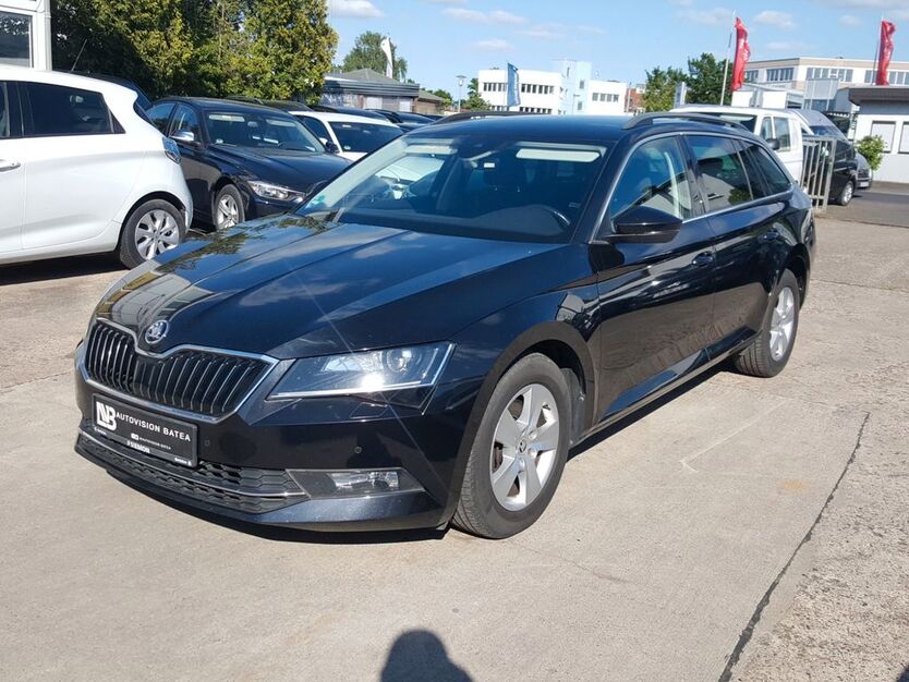 Skoda Superb 216.000 km 12.300 € Maintal 63477