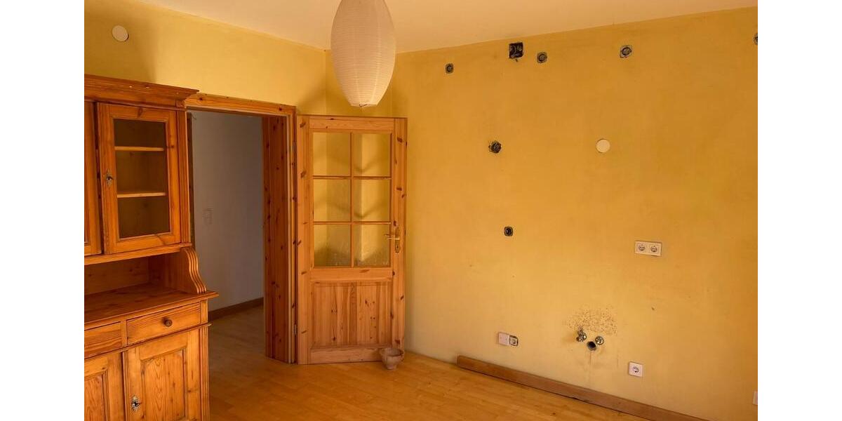 Einfamilienhaus Mömbris - 6 Zimmer, 140 m&sup2;, 296.000&euro; | Angebot:27004073