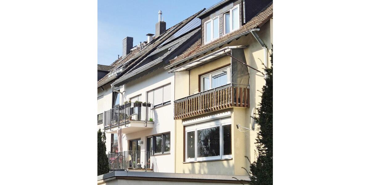 Dachgeschoßwohnung Frankfurt am Main Oberrad - 4 Zimmer, 69 m&sup2;, 420.000&euro; | Angebot:27016010