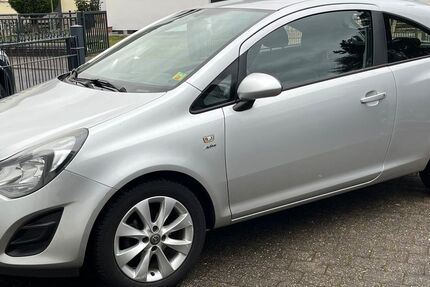 Opel Corsa 103.000 km 3.800 &euro; Frankfurt 60388