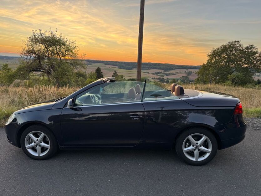VW Eos 199.998 km 5.399 € Altenstadt 63674