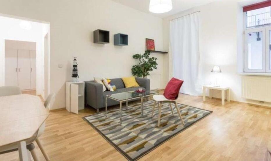 Stilvolle möblierte 3-Raum-Wohnung in Darmstadt zimmer