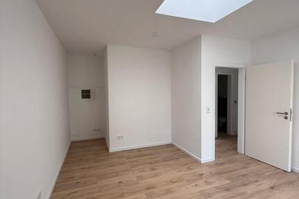 Wohnung Offenbach am Main Hafen - 3 Zimmer, 101 m&sup2;, 1.700&euro; | Angebot:26248548