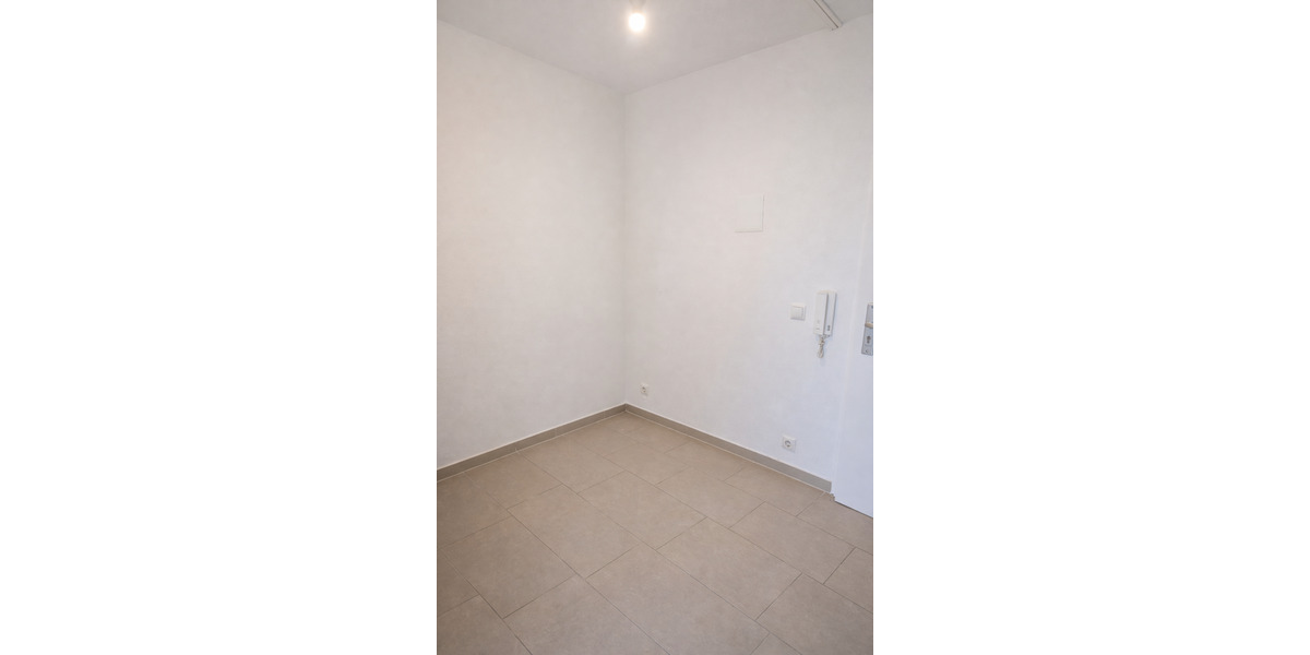 Etagenwohnung Frankfurt am Main Nied - 1 Zimmer, 34 m&sup2;, 139.000&euro; | Angebot:25929725