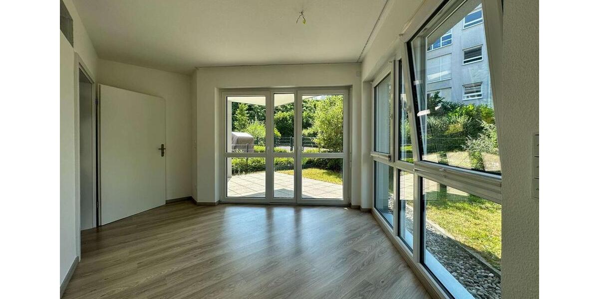 Etagenwohnung Friedberg (Hessen) - 2.5 Zimmer, 67 m&sup2;, 970&euro; | Angebot:26248063