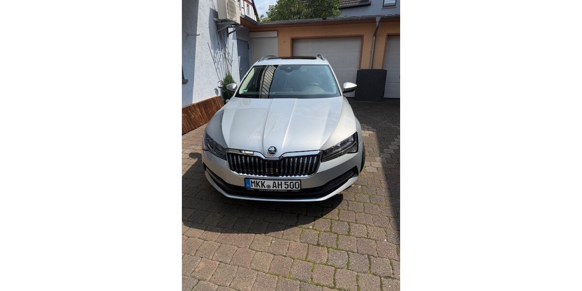 Skoda Superb 104.000 km 21.890 &euro; Langenselbold 63505