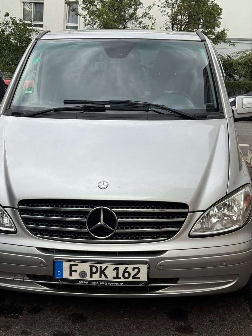 Mercedes-Benz Viano 240.000 km 12.000 € Frankfurter am Main 60388