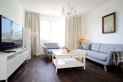 Zimmer Frankfurt am Main Ostend - 2 Zimmer, 1.900&euro; | Angebot:27233719