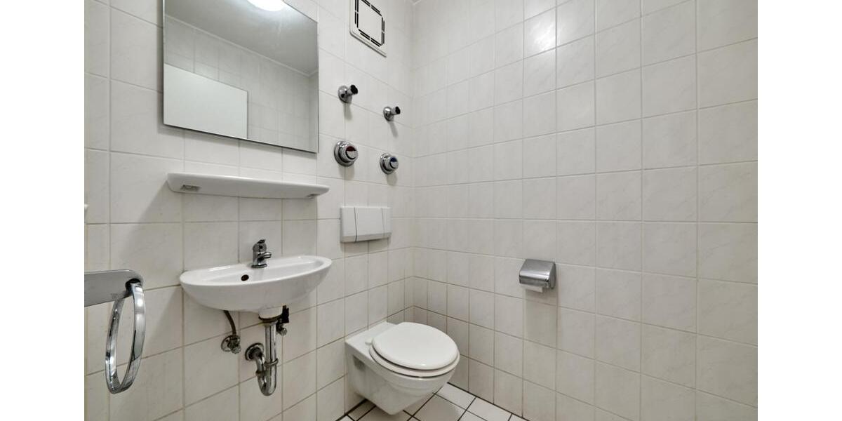 Etagenwohnung Rüsselsheim am Main - 4 Zimmer, 120 m&sup2;, 1.950&euro; | Angebot:24884245