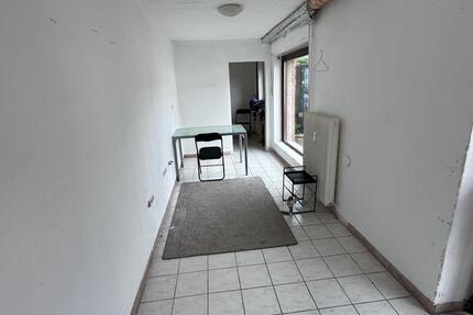 Laden in Zentrale Lage von Linsengericht Eidengesäß zimmer