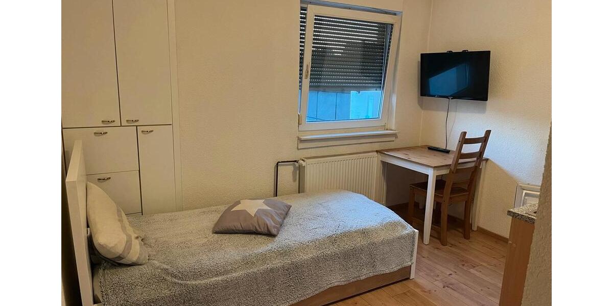 Etagenwohnung Hanau Großauheim - 1 Zimmer, 14 m&sup2;, 600&euro; | Angebot:26503036