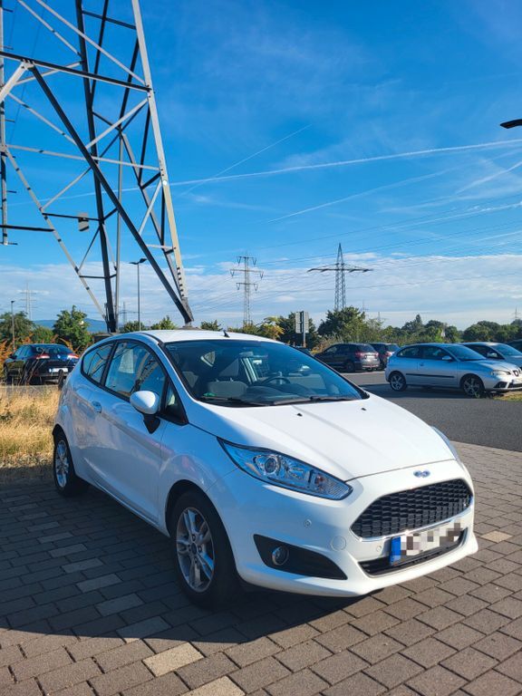 Ford Fiesta 97.500 km 6.900 € Offenbach am Main 63069