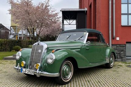 Mercedes 220