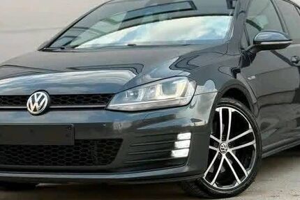 VW Golf 226.000 km 8.000 &euro; offenbach 63069