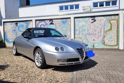 Alfa Romeo Spider 147.000 km 6.000 &euro; Darmstadt 64291
