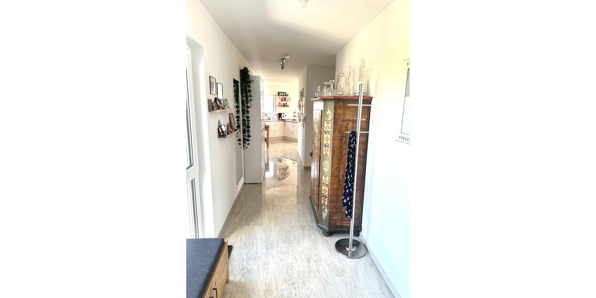 Penthouse mit Dachterrasse 4 Zimmer Wohnung in Hofheim, Luxusausstattung und 2xTG-Stellpätze! 4 zimmer