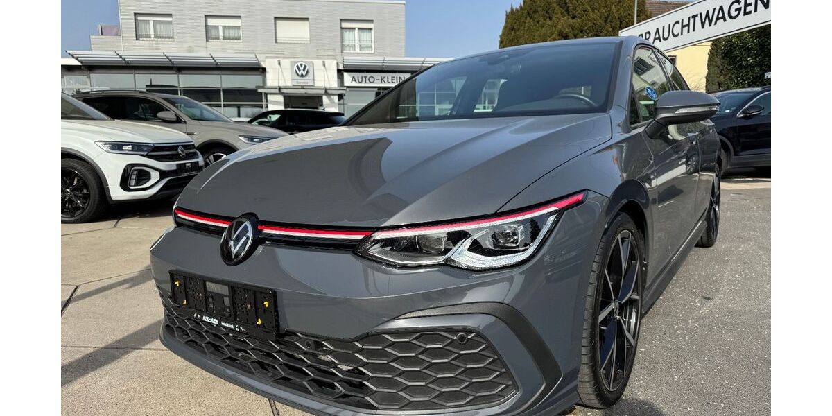 VW Golf 32.445 km 37.850 &euro; Frankfurt am Main 65936