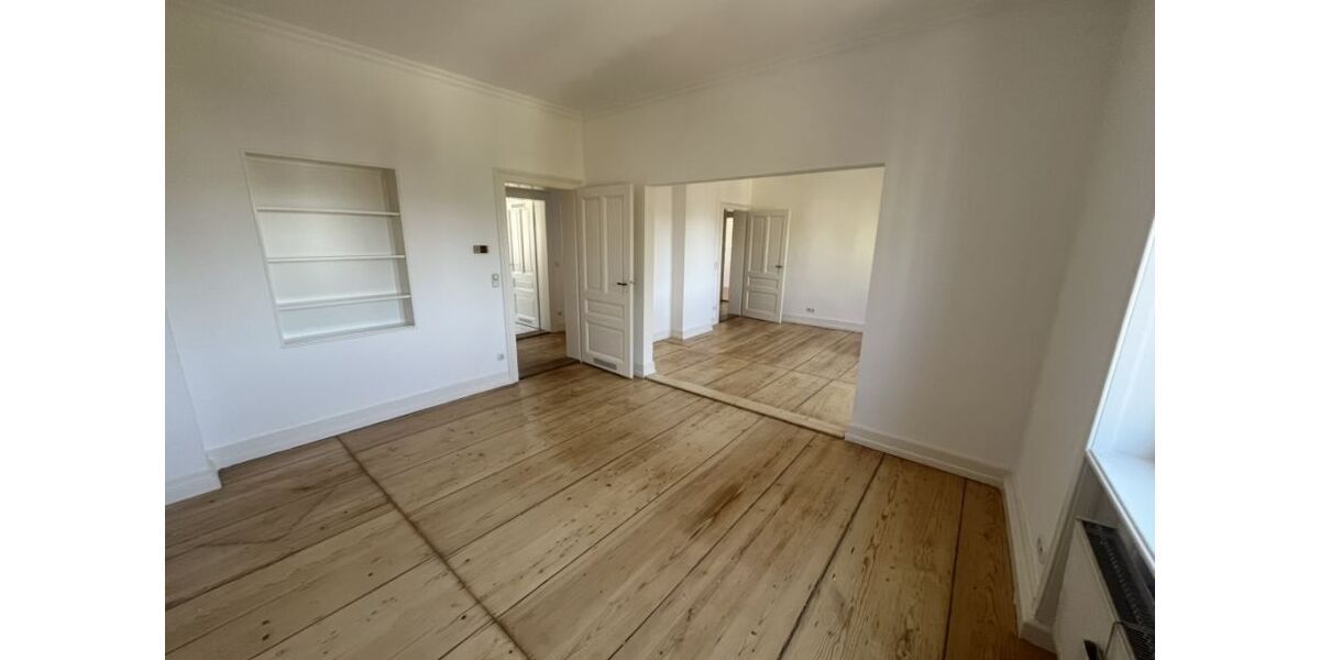 Großzügige Wohnung in Bockenheim - Etagenwohnung Frankfurt Bockenheim | Angebot:27209633