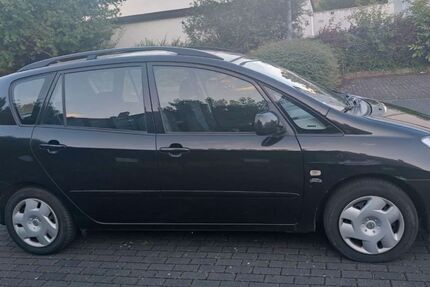 Toyota Corolla Verso 257.000 km 1.500 &euro; Frankfurt am Main 65933
