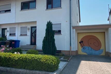Haus Bruchköbel - 6 Zimmer, 170 m&sup2;, 550.000&euro; | Angebot:26820265