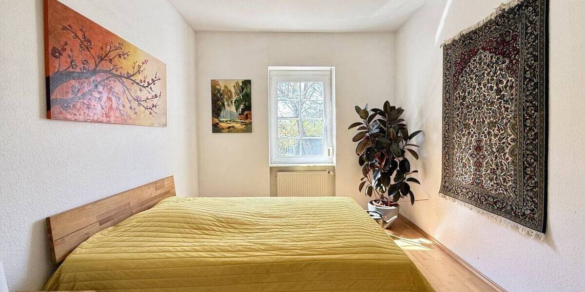 Mehrfamilienhaus, Wohnhaus Frankfurt am Main Fechenheim - 8 Zimmer, 226 m&sup2;, 890.000&euro; | Angebot:26804073