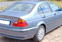 BMW 323