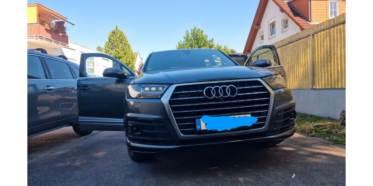 Audi Q7 103.000 km 26.500 &euro; Frankfurt am Main 60389