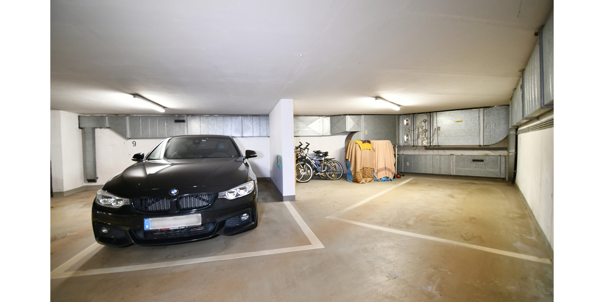 Schöne Wohnung mit 1a Infrastruktur + 2 TG Plätze 3 zimmer