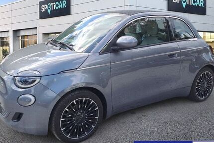 Fiat 500e 6.408 km 29.980 € Wiesbaden 65203
