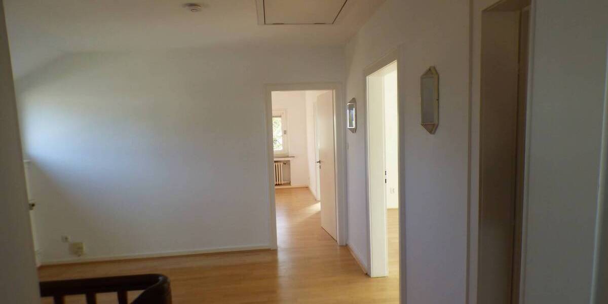 Einfamilienhaus Bad Homburg Gonzenheim - 5 Zimmer, 195 m&sup2;, 2.150.000&euro; | Angebot:26306308