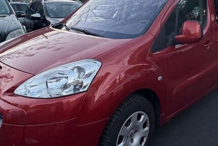 Peugeot Partner 87.500 km 5.999 &euro; Frankfurt am Main 60486