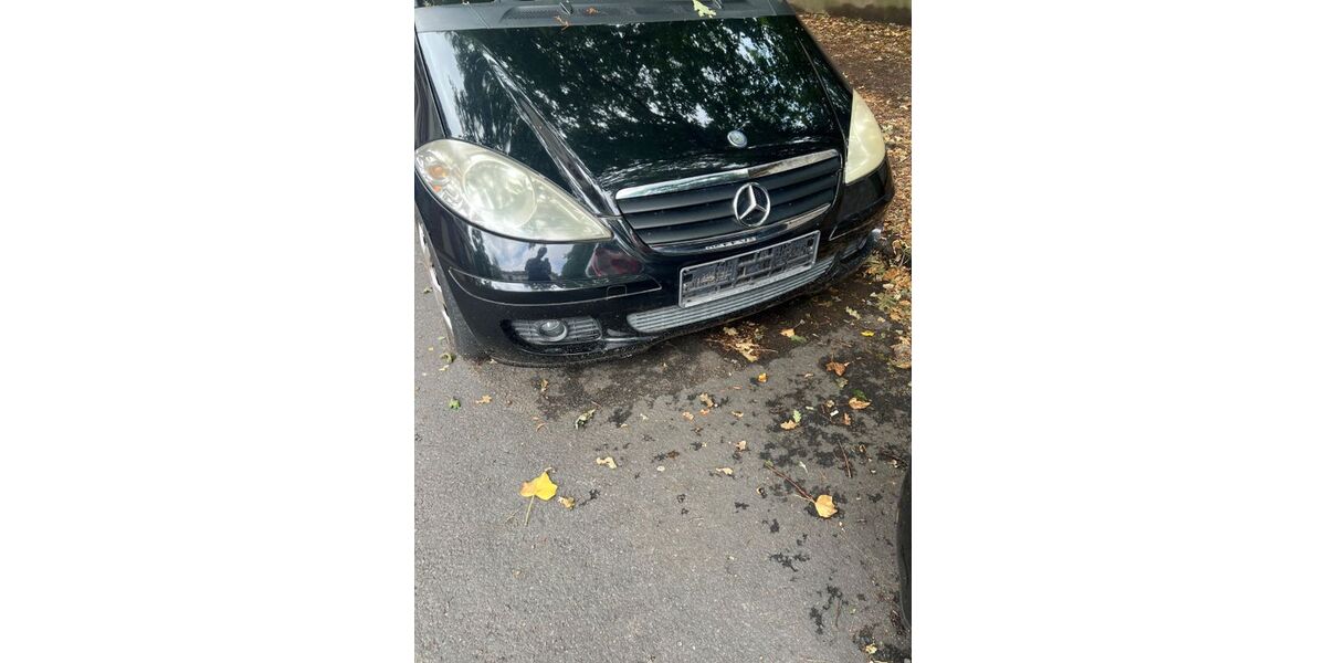 Mercedes-Benz A 150 149.000 km 2.500 &euro; Offenbach 63069