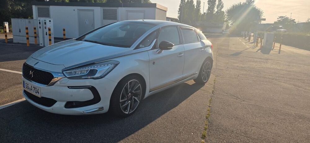 DS5