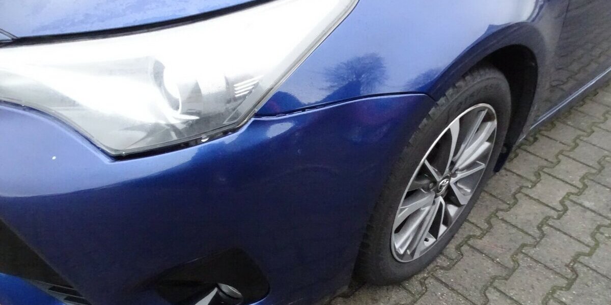 Toyota Avensis 2,0 D Klima, Navi 200.000 km 6.690 &euro; Rodgau 63110