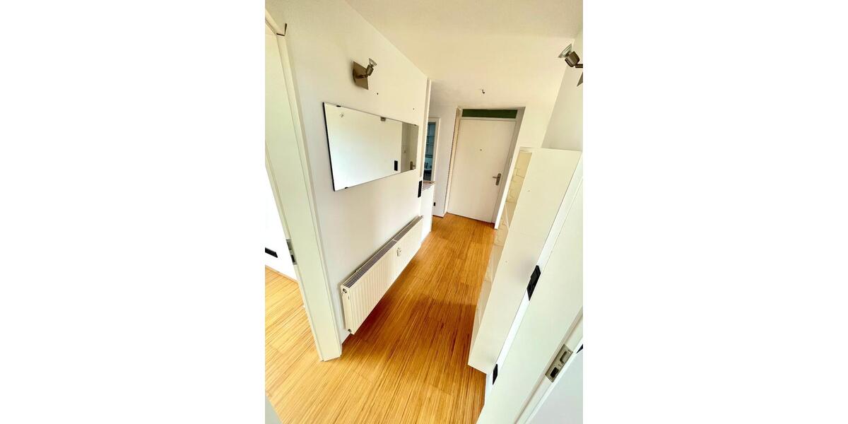 Dachgeschoßwohnung Darmstadt Bessungen - 3 Zimmer, 42 m&sup2;, 256.000&euro; | Angebot:25959136
