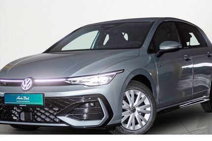 VW Golf 2.500 km 36.740 &euro; Bad Homburg 61348